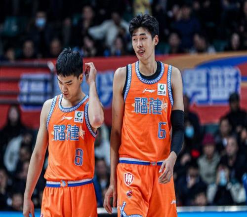 火箭队,万签下神将,帽惊艳全场,JBO竞博官网,JBO竞博官网全球信赖,JBO竞博官网在线娱乐平台,JBO竞博官网玩家首选,JBO竞博官网JBO竞博,JBO竞博官网游戏平台