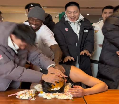 中国大奖赛,备受关注,车迷热情助,JBO竞博官网,JBO竞博官网全球信赖,JBO竞博官网在线娱乐平台,JBO竞博官网玩家首选,JBO竞博官网JBO竞博,JBO竞博官网游戏平台